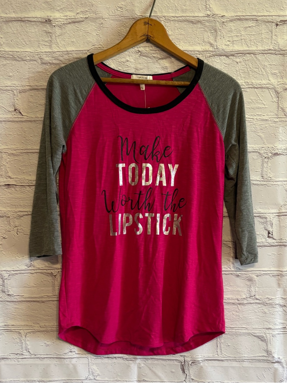 🌿5/$25 Maurices Pink and Gray Raglan Baseball 3/4 Sleeve Tee